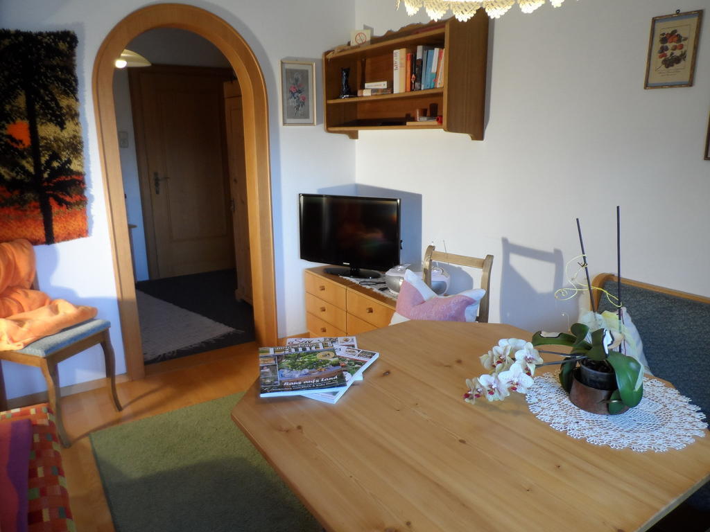 Haus Brunneck Apartman Warth  Szoba fotó